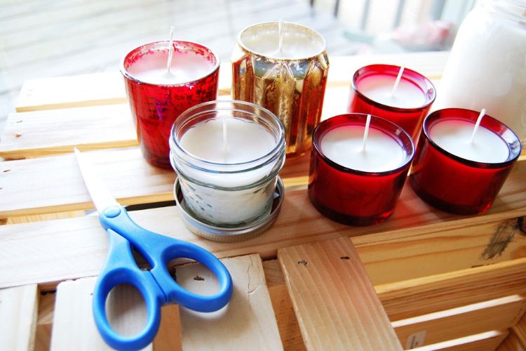 Decorating with Soy Candles at Home